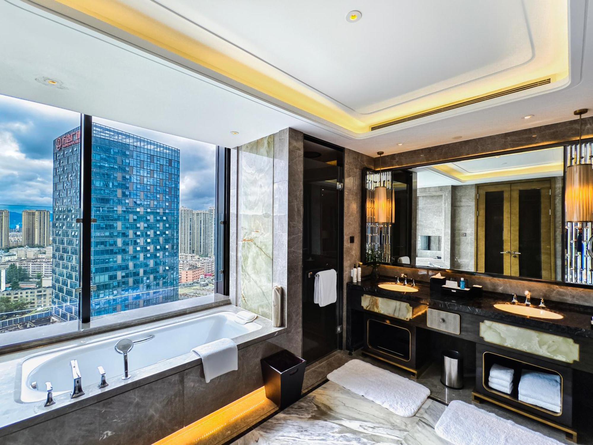 Wanda Vista Kunming Hotell Exteriör bild